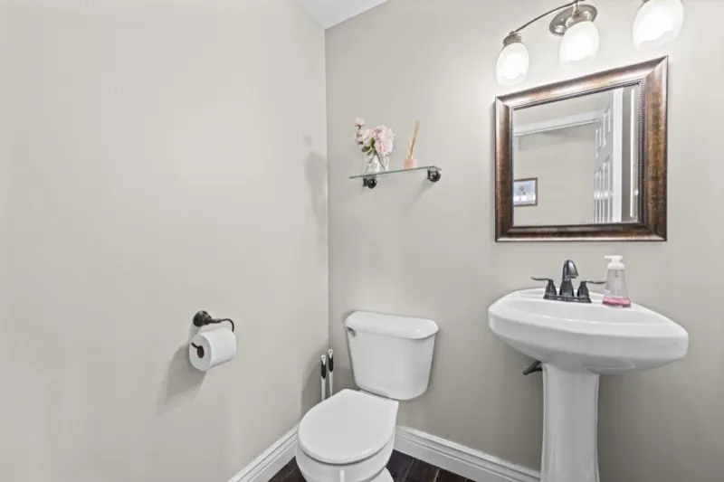Powder room