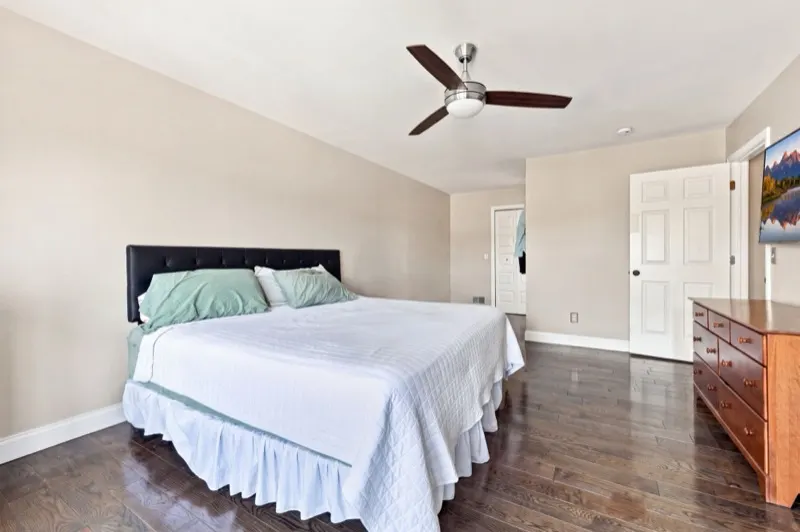 Primary suite